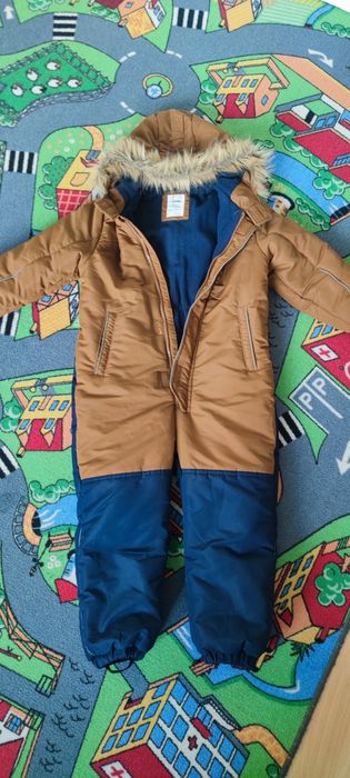 Kombinezon dziecięcy sinsay 128