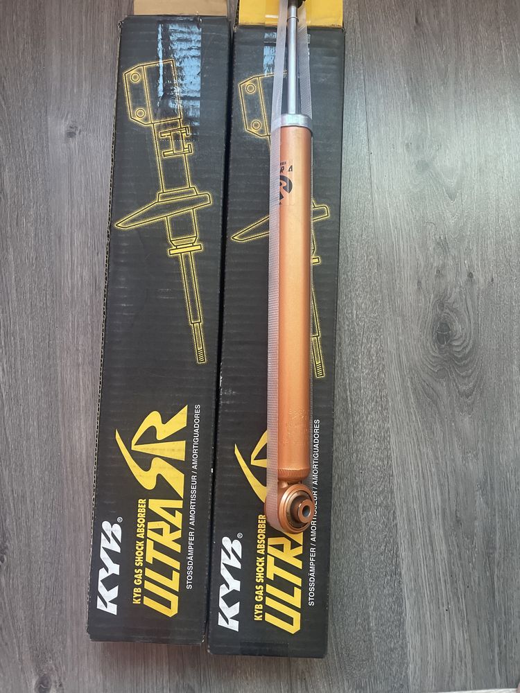 Амортизатор задний KYB Ultra SR