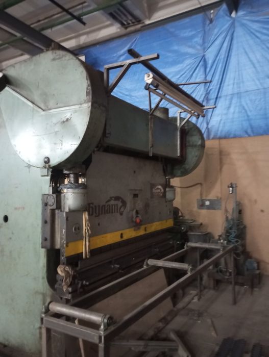 Продаємо листогиб б/в