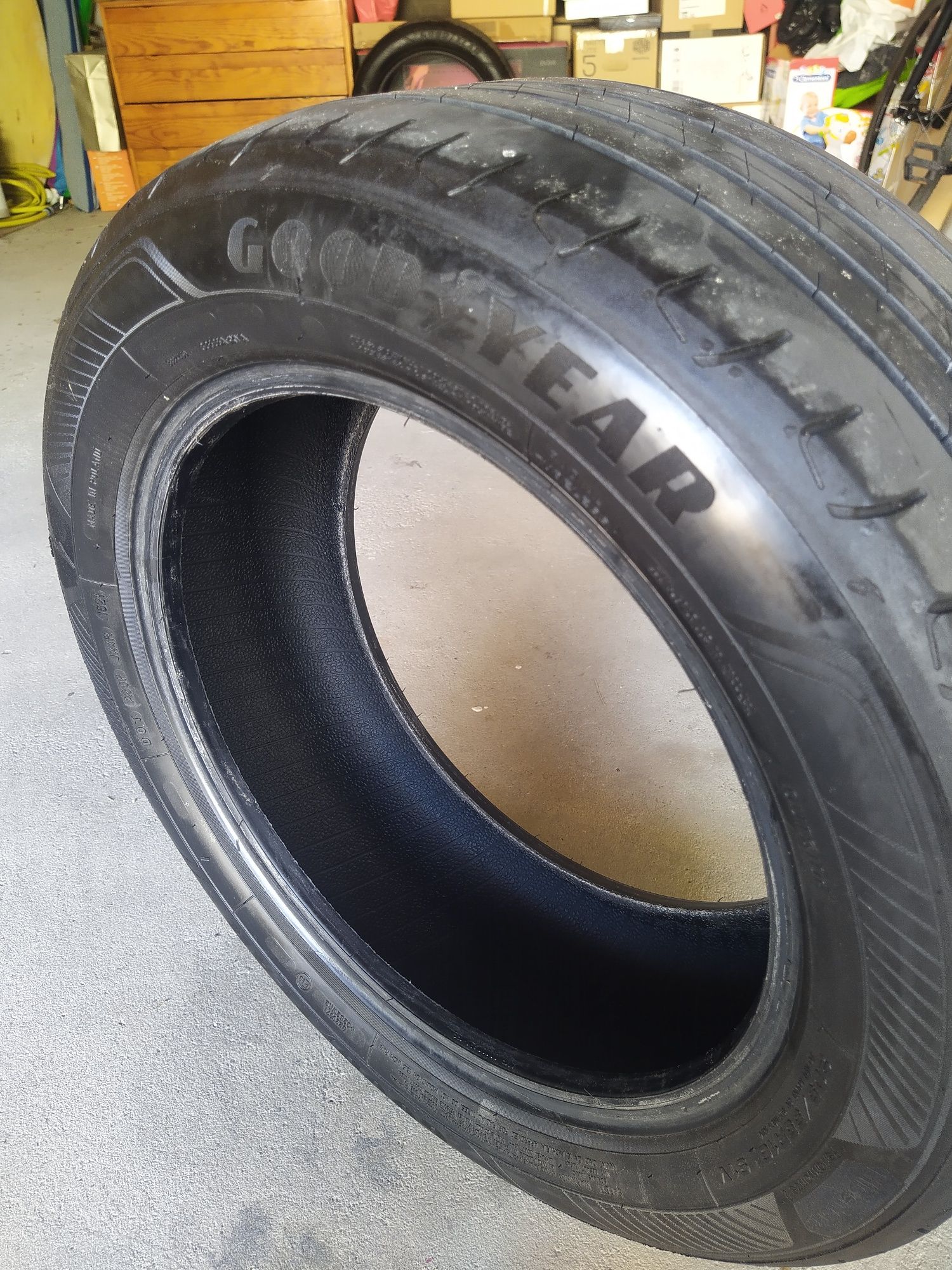 Pneus Good Year 205 55 R16