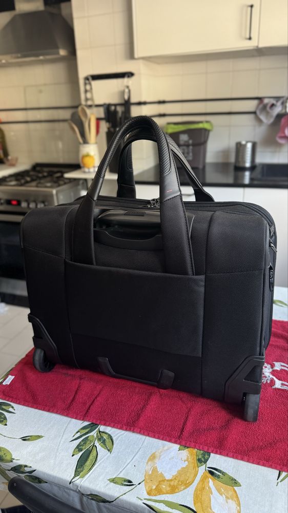 Pasta para portátil Samsonite Pro-DLX 6
