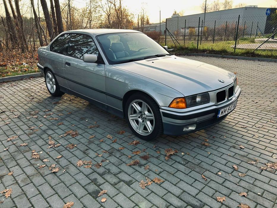 BMW E36 Coupe 325i M50B25
