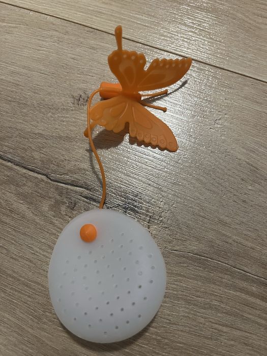 Zaparzacz motylek nowy nieużywany gumowy