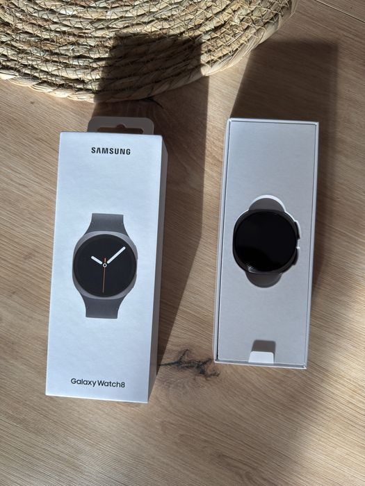 Smartwatch Samsung Galaxy Watch 8 LTE 44mm grafitowy NOWY