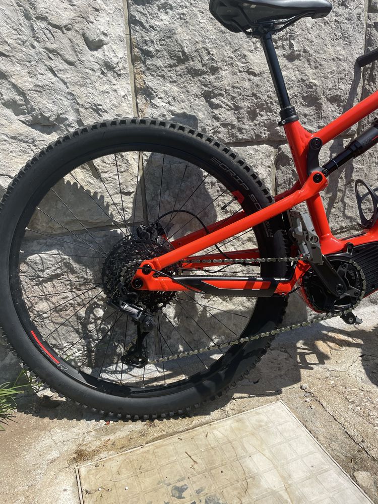 Bicicleta elétrica Rockrider e-expl 520s