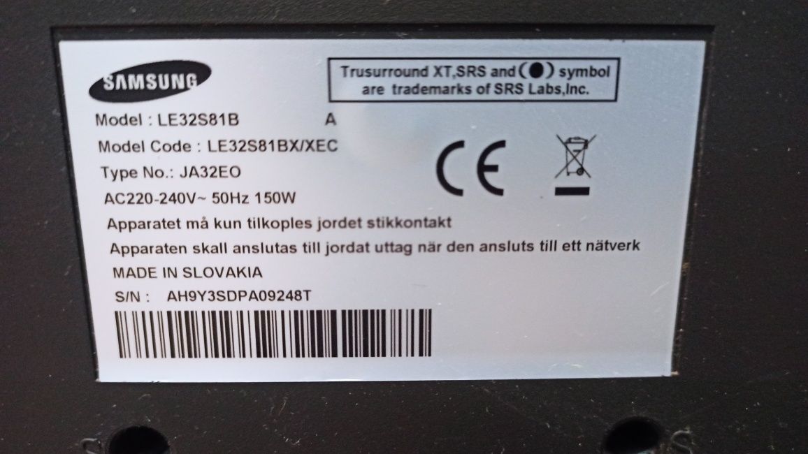 Sprzedam telewizor 32 cale Samsung LE32S81B z pilotem