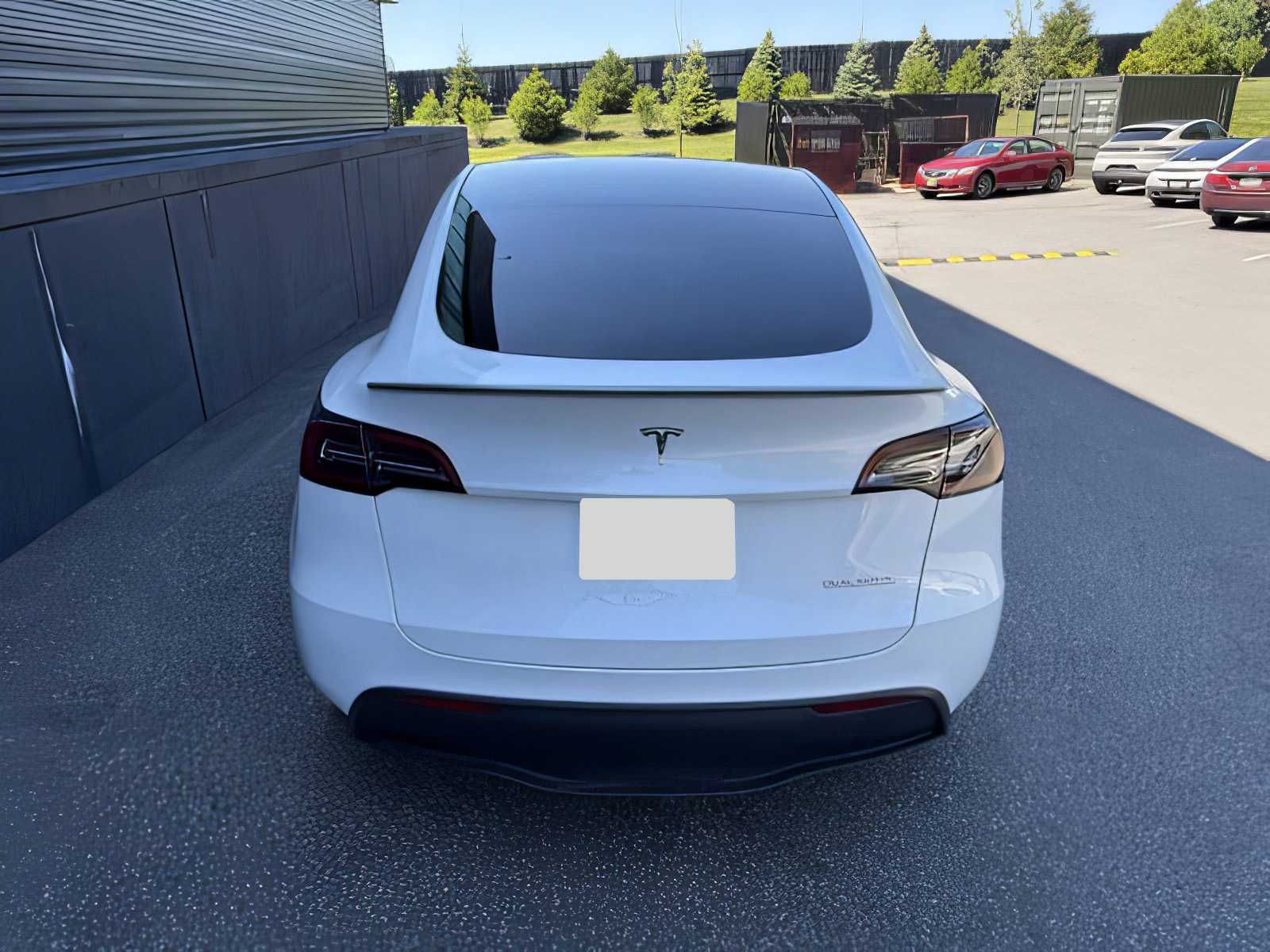 2024 Tesla Model Y Performance