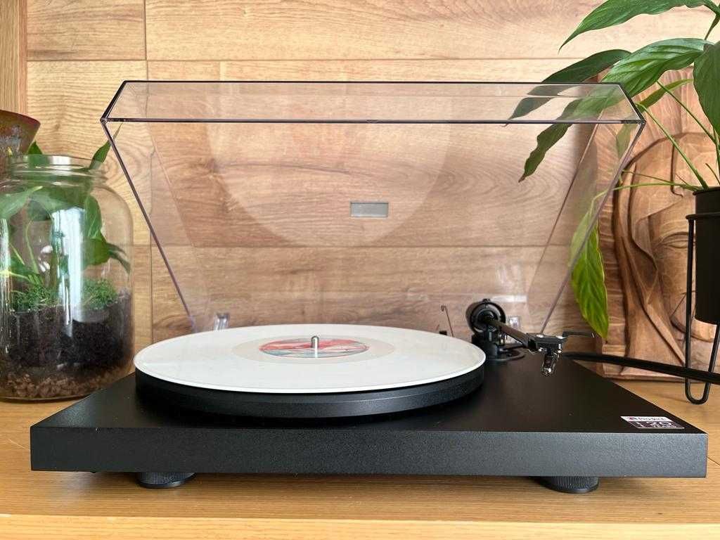 Gramofon Limitowany PRO-JECT 1-Anniversary + Ortofon OM 10