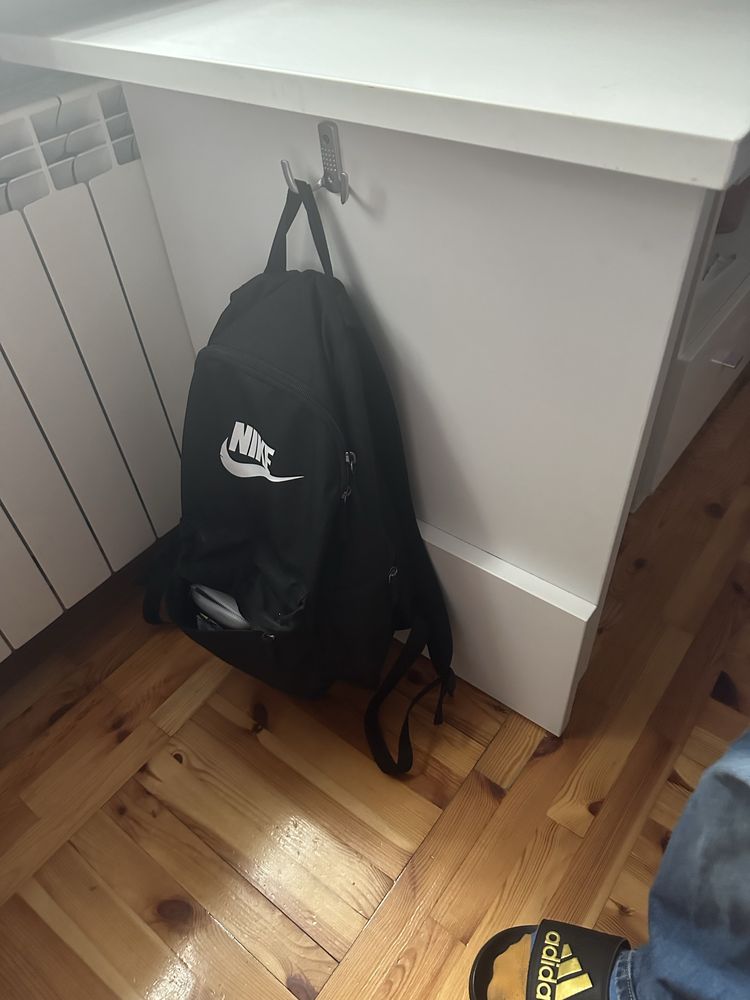 Komplet solidnych mebli mlodziezowych Meblik stan bdb