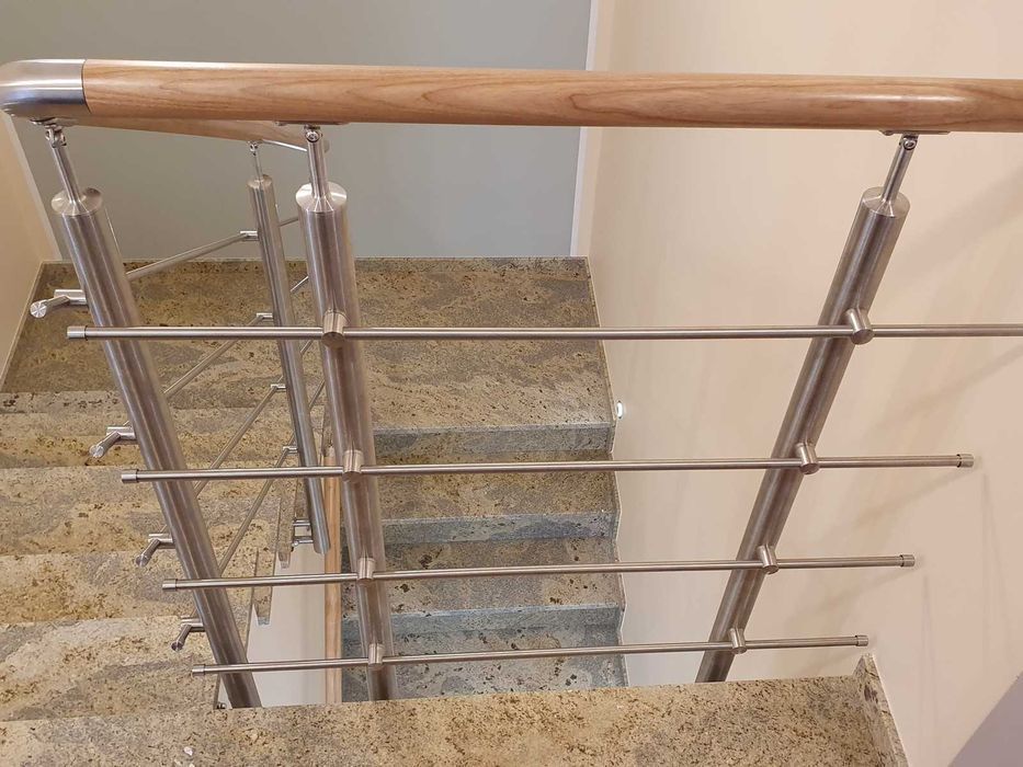 Balustrady nierdzewne, balustrada balkonowa INOX, szklana, PRODUCENT