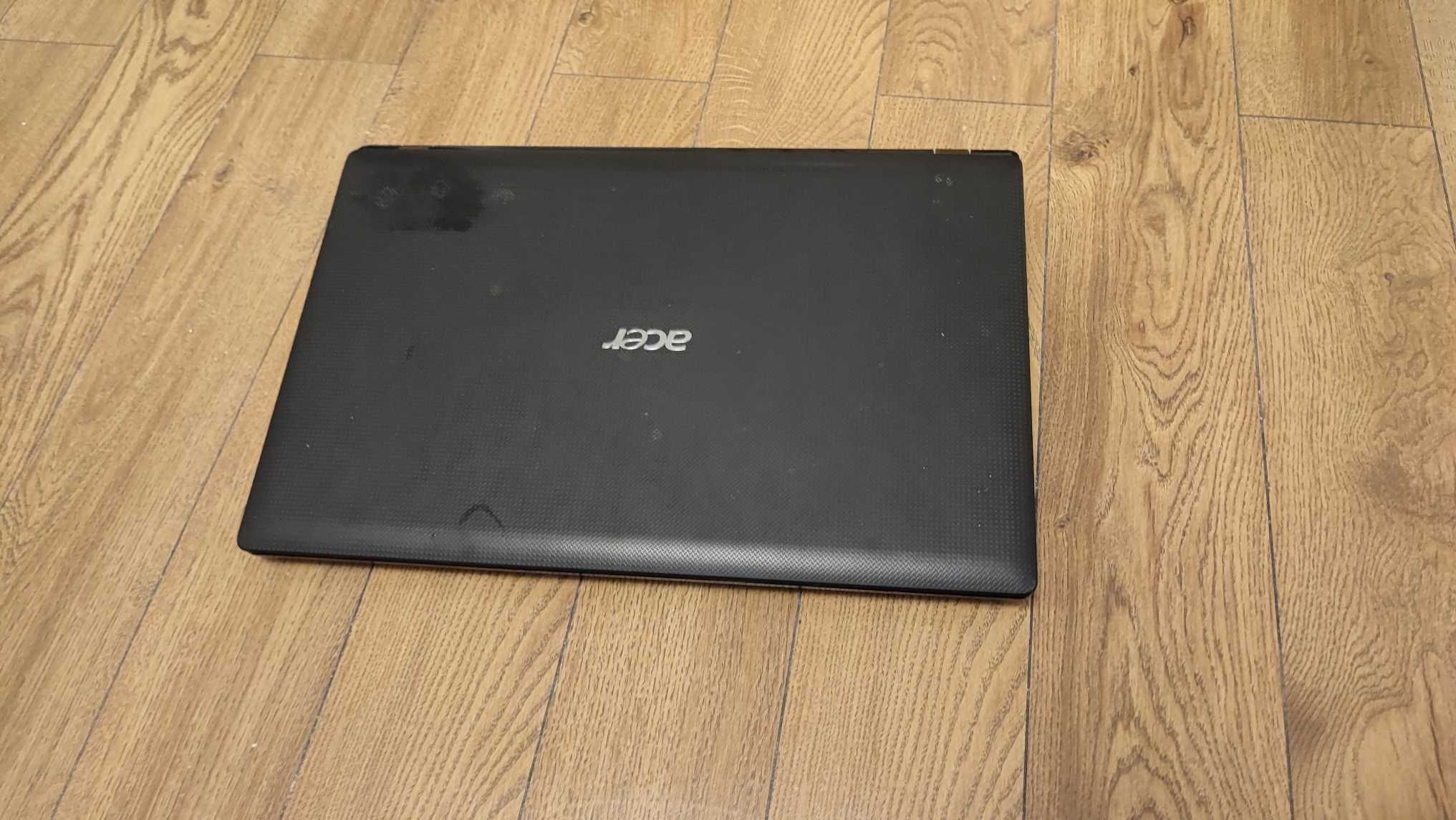 Laptop ACER aspire 7741G