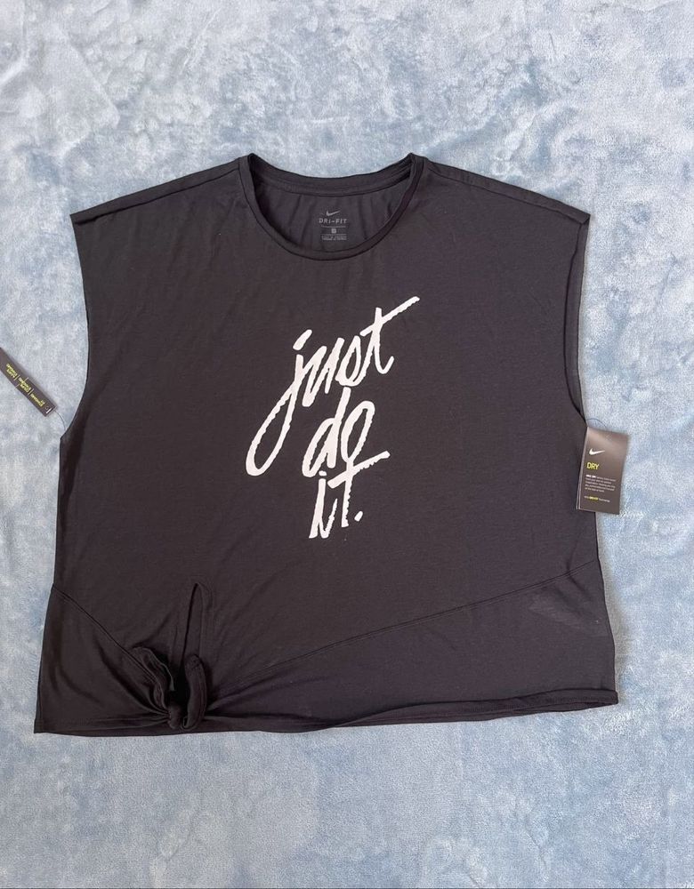 Nike Dri-Fit для тренування жіночий