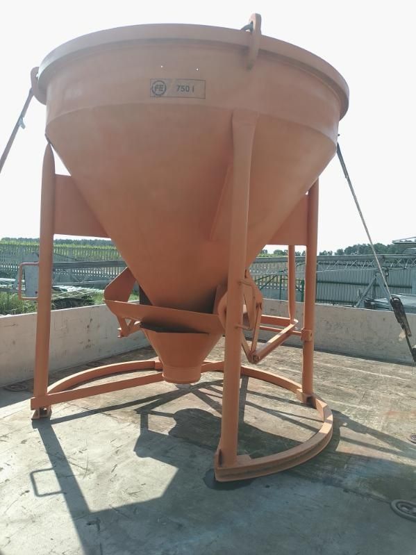 Pojemnik na beton kubeł 750 l