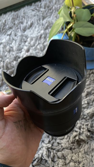 Lente Carl Zeiss _ Batis 25mm f/2