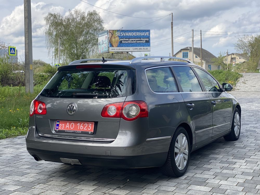 Volkswagen Passat 1.6 бензін 2006 рік