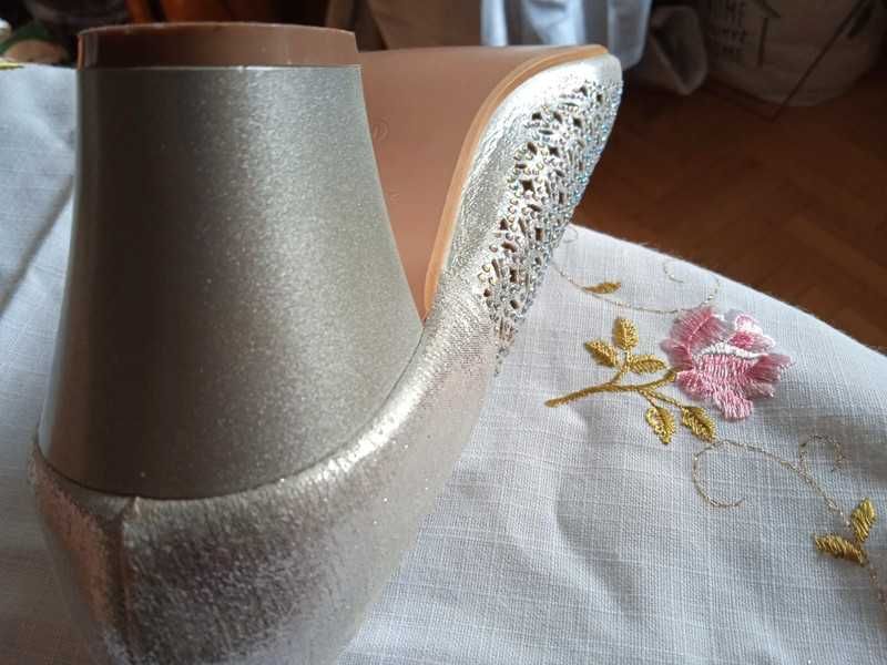 Eleganckie buty imprezowe