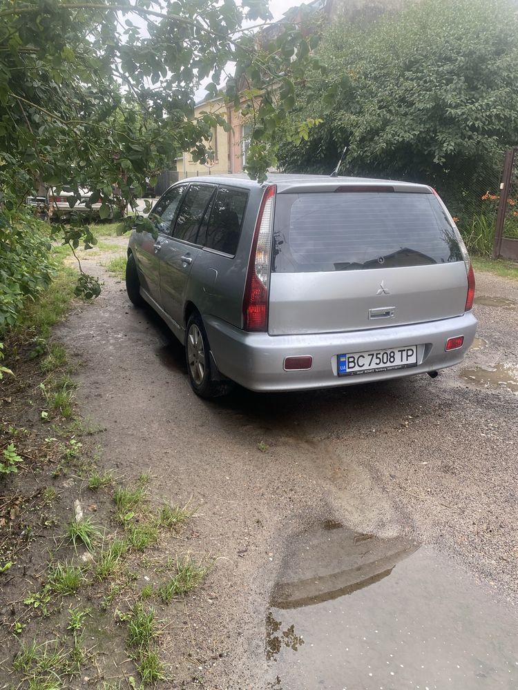 Продам лансер 9 1,6
