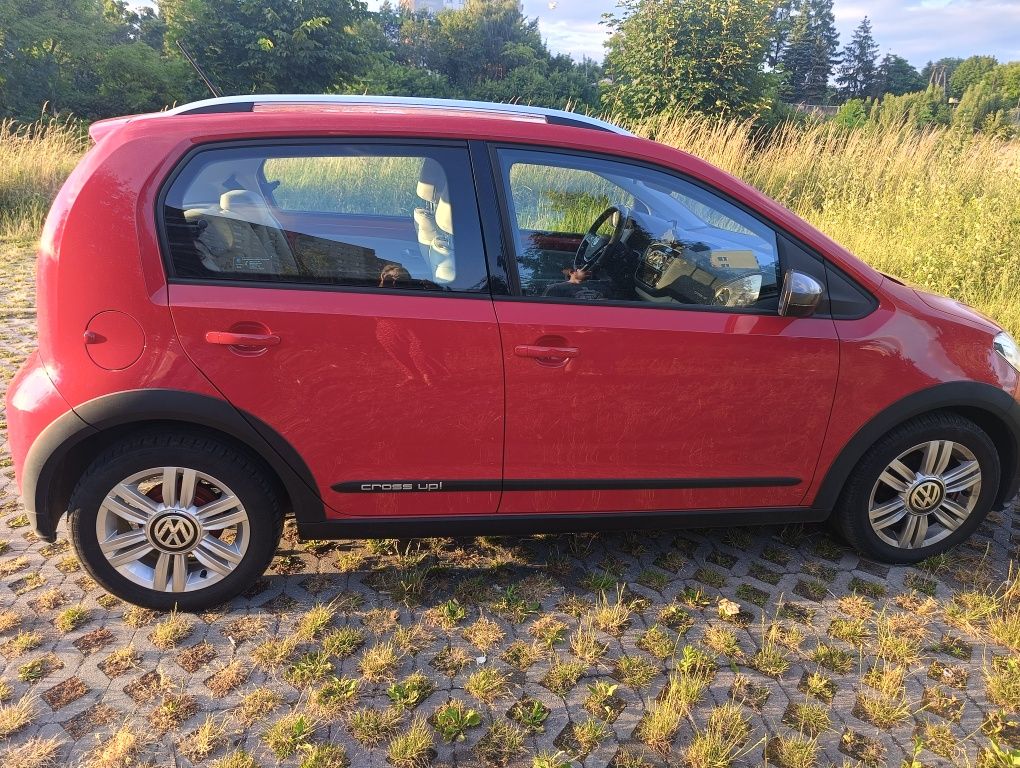 Volkswagen Up! VW Up! Cross