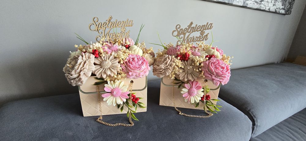 Flower boxy z świecami