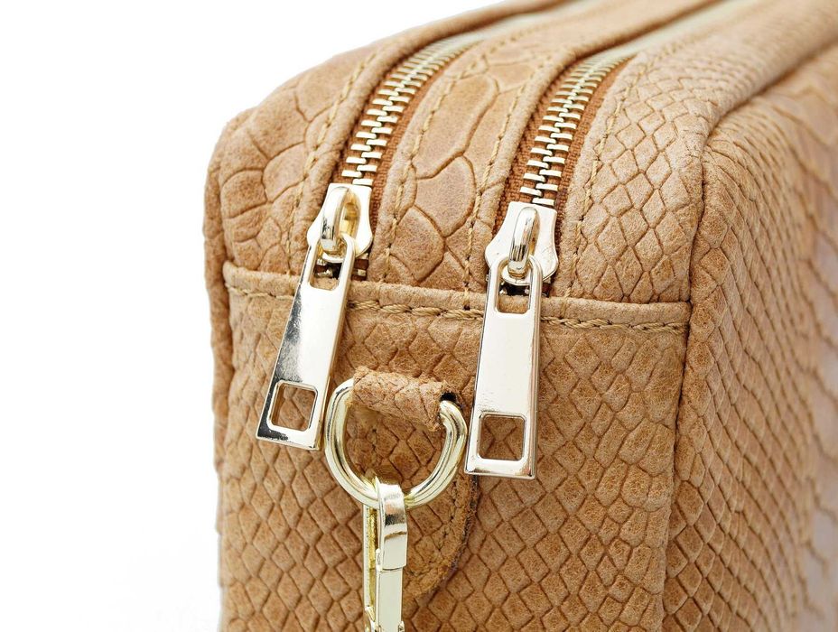 TOREBKA skórzana listonoszka kroko z paskiem V401 granatowa