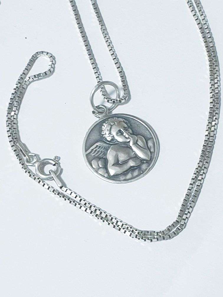 Lindo colar com pendente anjo e pulseira com cruz em prata portuguesa