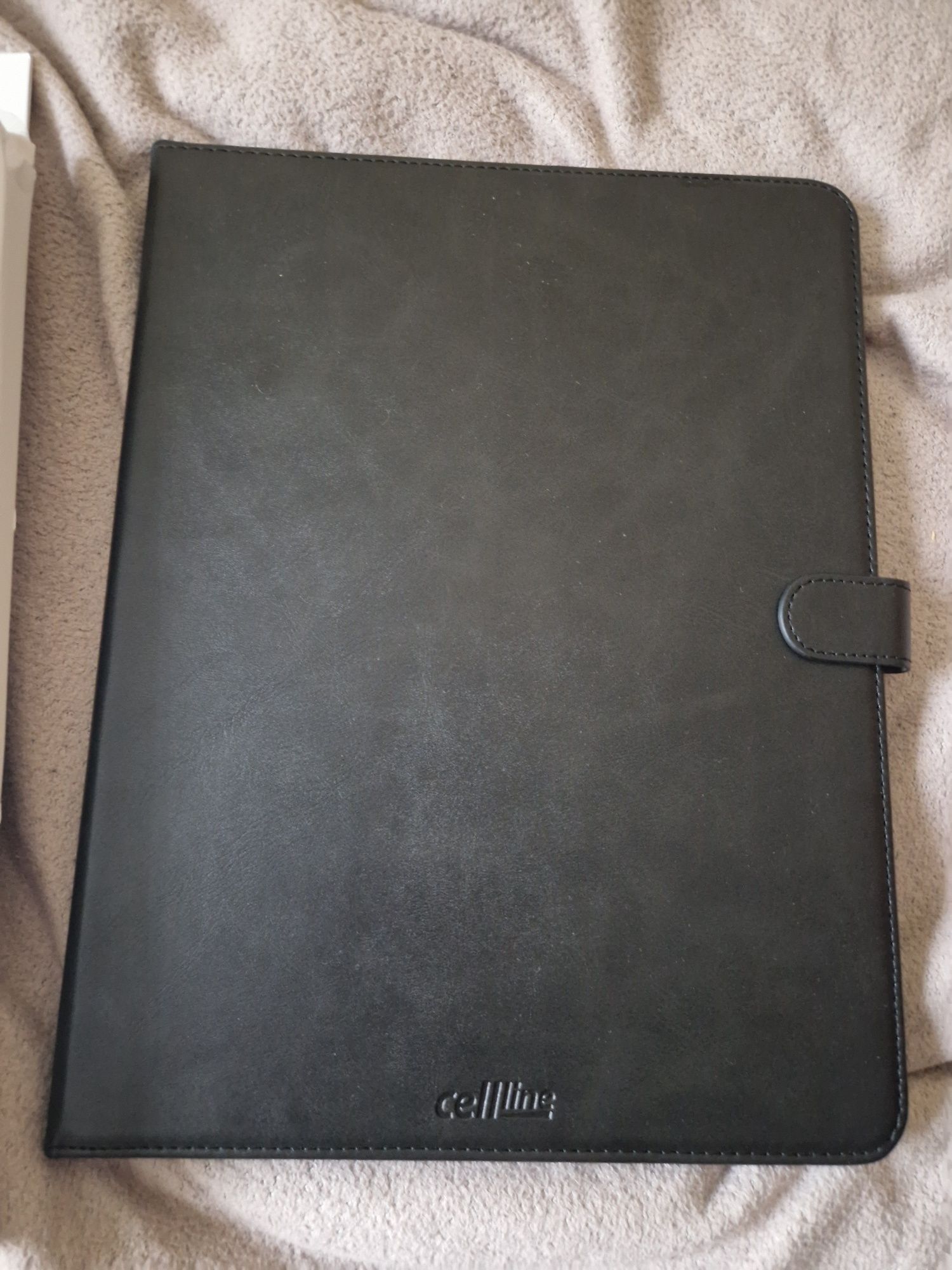 Nowe etui na tablet uniwersalne 10-12 cali