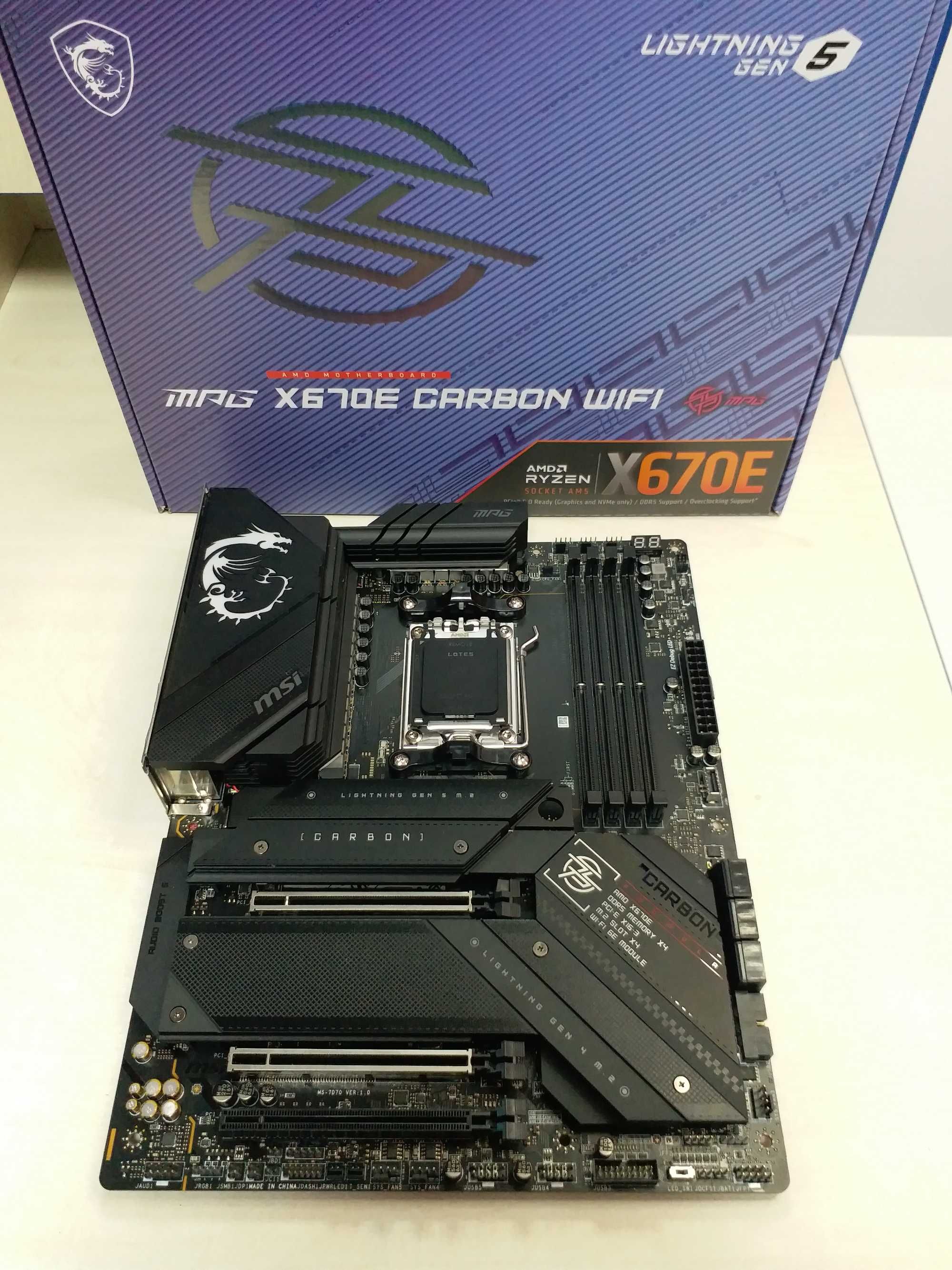 Топ плата MSI MPG X670E Carbon WiFi
