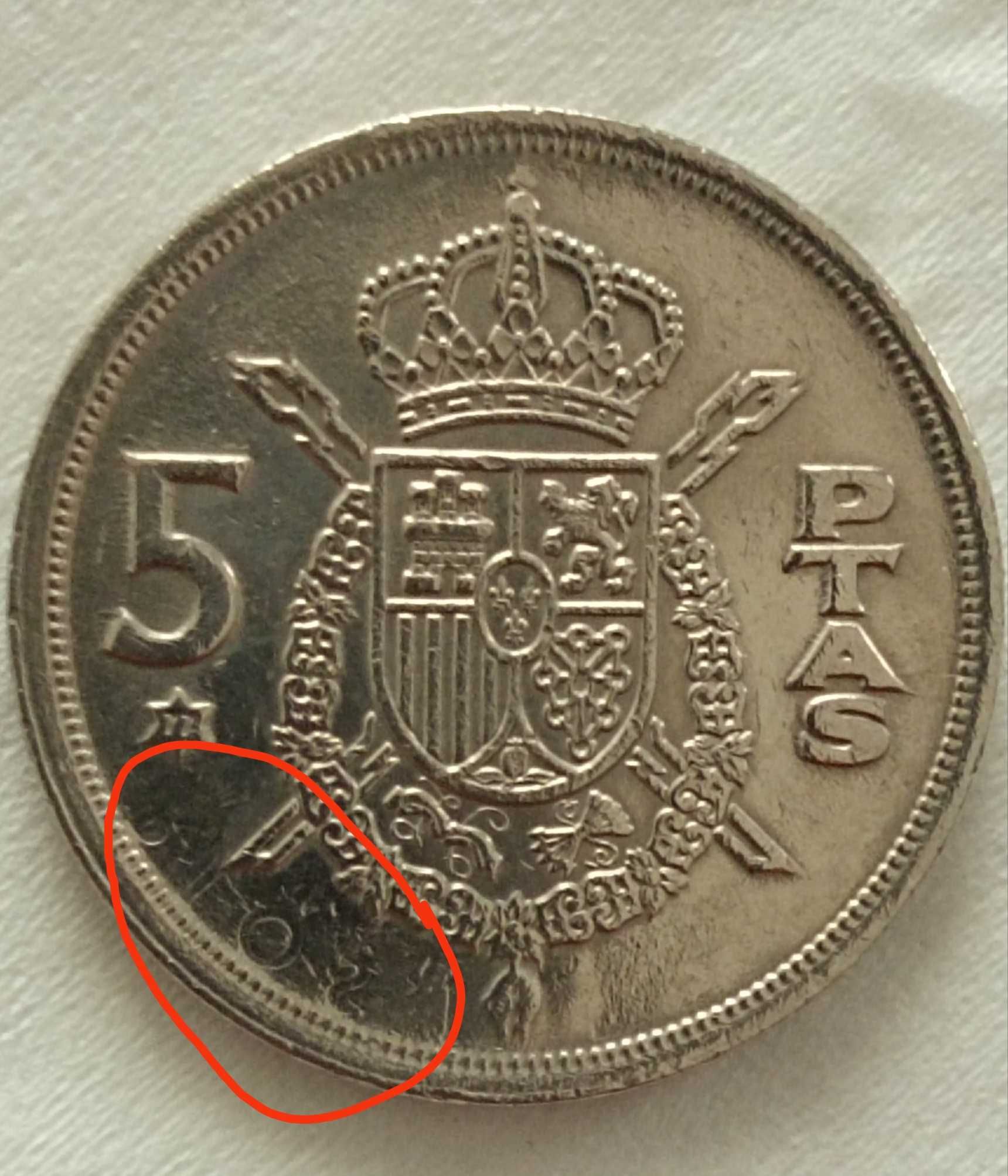 Moeda 5 pesetas com defeito