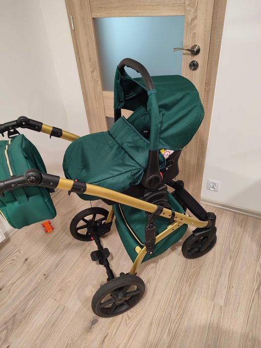 Sprzedam wózek 3 w 1