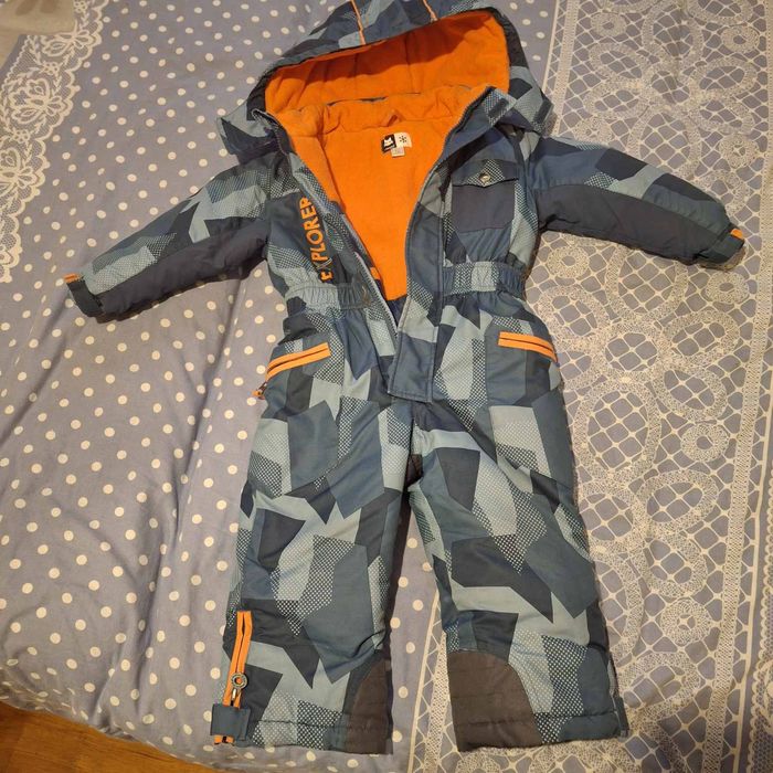 Продам теплий дітячий комбинезон