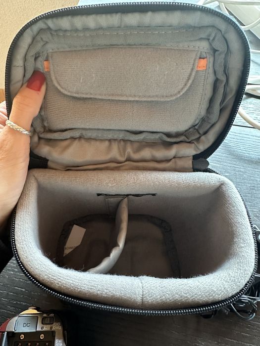 Câmara de filmar JVC GZ-MG330RE + Acessórios