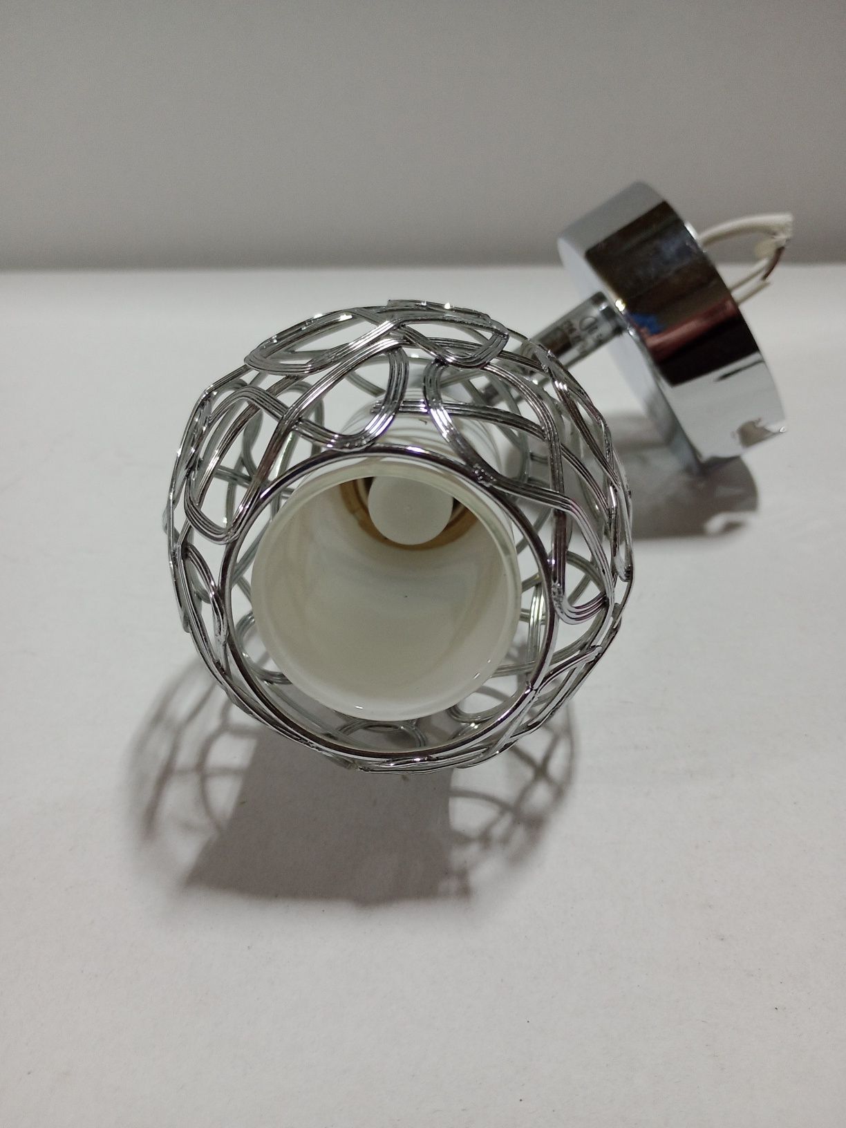 Kinkiet lampa ścienna abażur żarówka