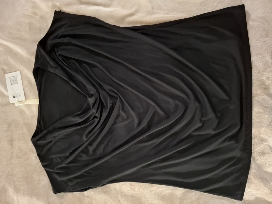 Lamiar nowa czarna włoska bluzka z "wodą"