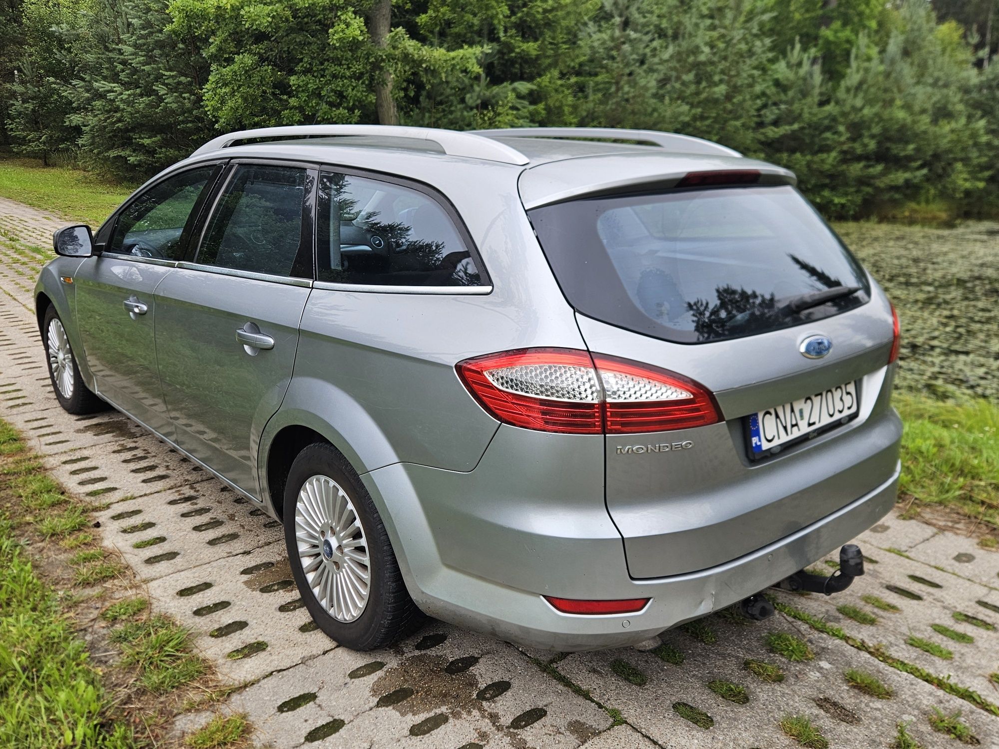 Ford Mondeo 2.0D * Convers+ * Czujniki parkowania * Climatronic *