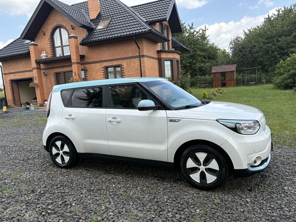 Kia Soul EV 2016