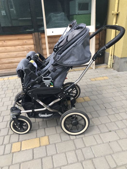 Коляска для двійнят emmaljunga