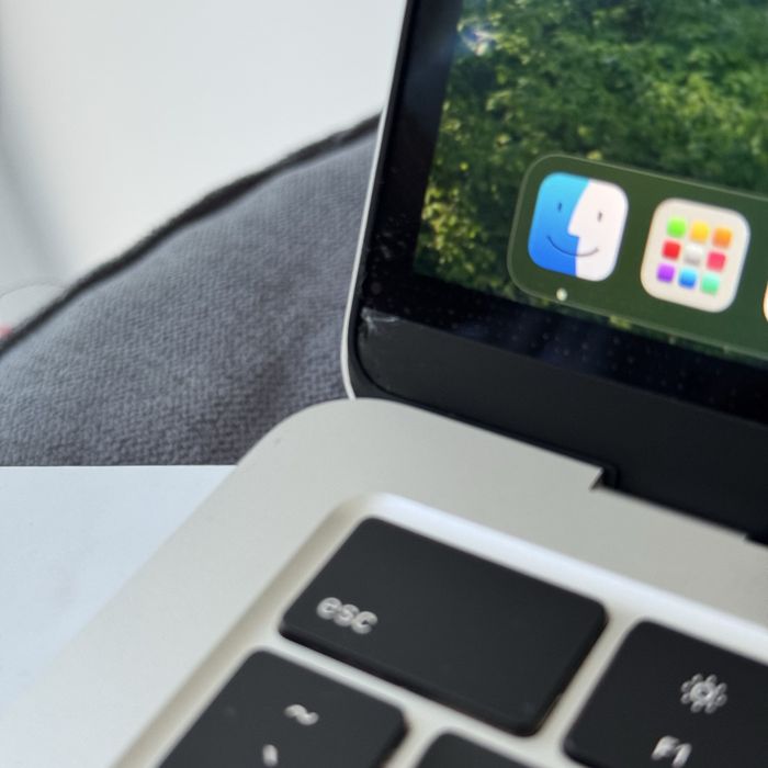 Apple Macbook Air 2022 m2
