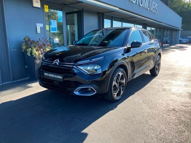 Citroën C4 PureTech 130 Stop&Start EAT8 SHINE