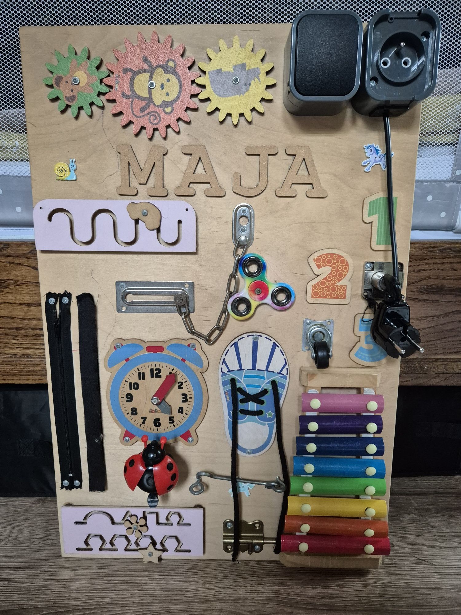 Tablica manipulacyjna sensoryczna