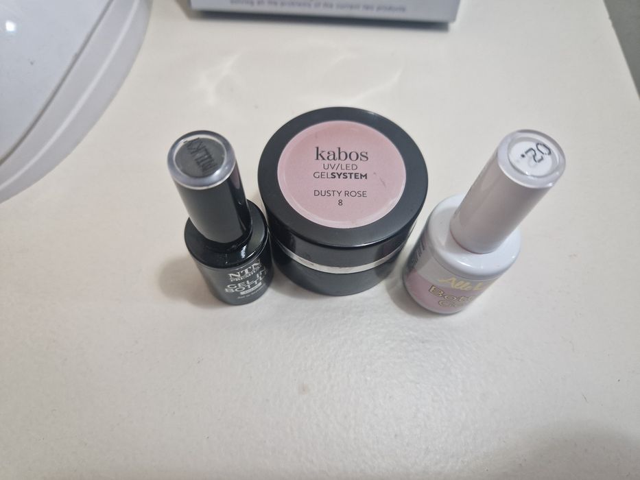 Żele nowe do paznokci