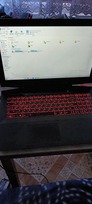 Lenovo ideapad y 700 isk 15/128gb ssd/512 hdd/12gb ram