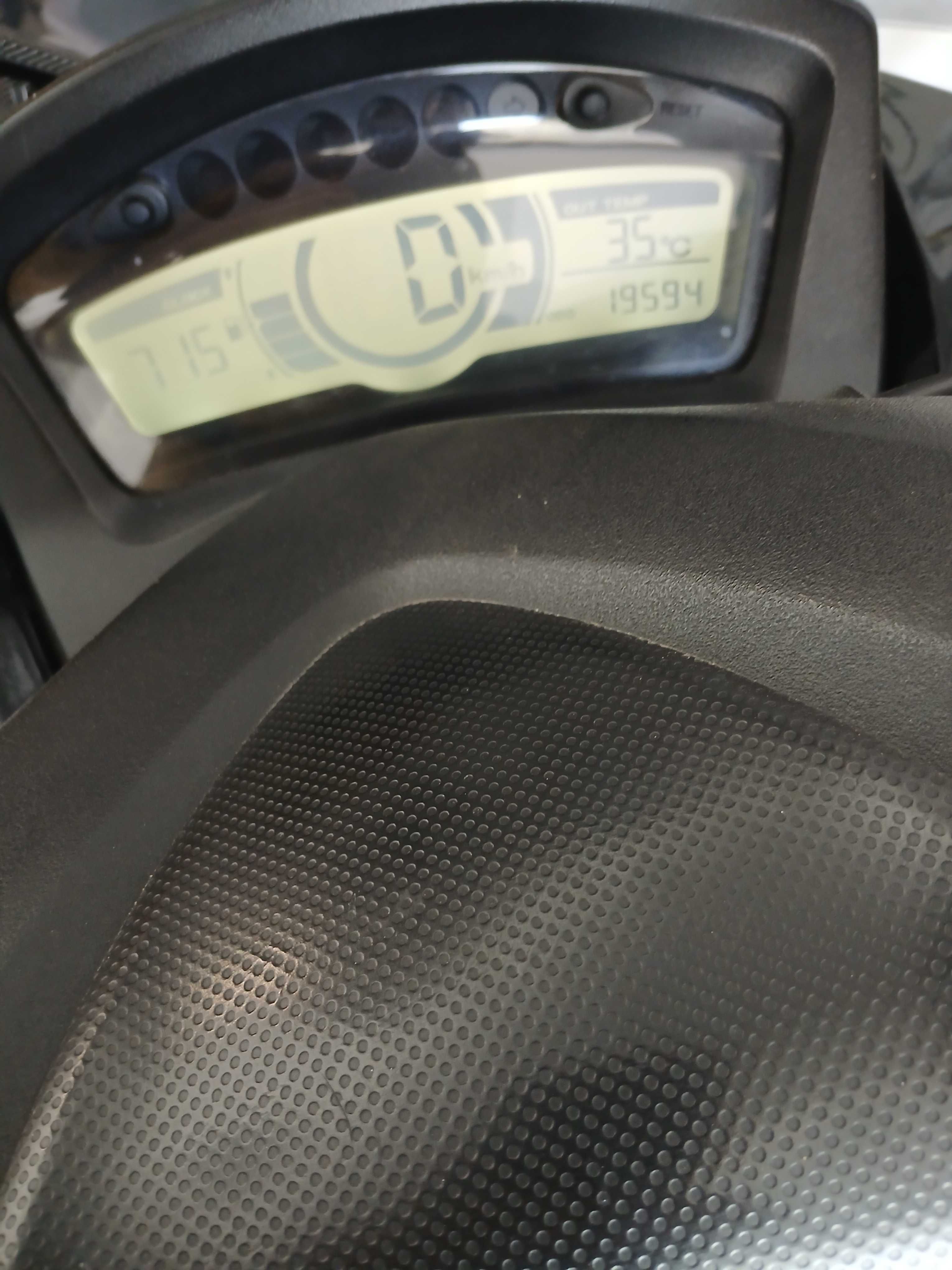 Moto Tricity MW 125