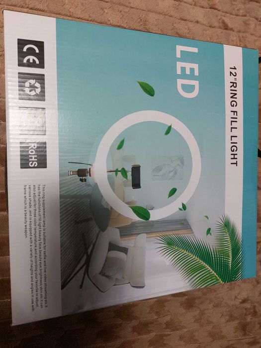 Світлодіодна кільцева LED лампа -30 см у діаметрі з пультом + штатив.