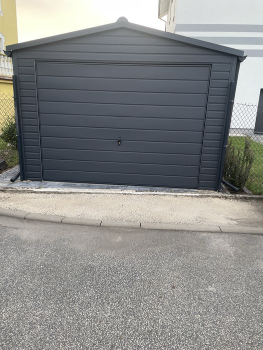 Garaż blaszany powierzchnia 3,5x5,5