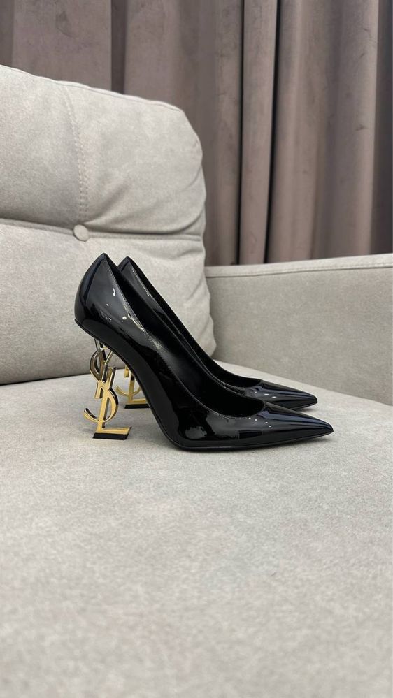 Туфлі чорний лак/шкіра YSL