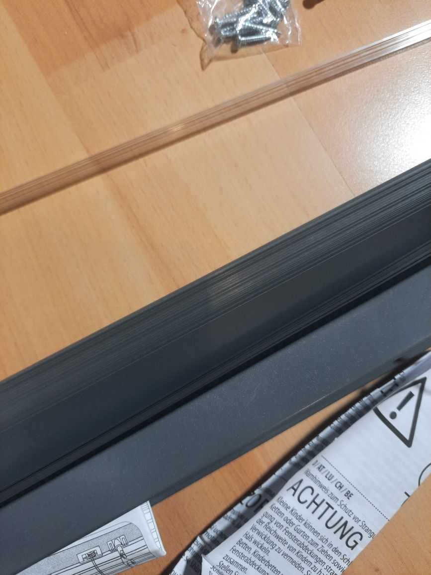 Żaluzja aluminiowa ciemnoszara