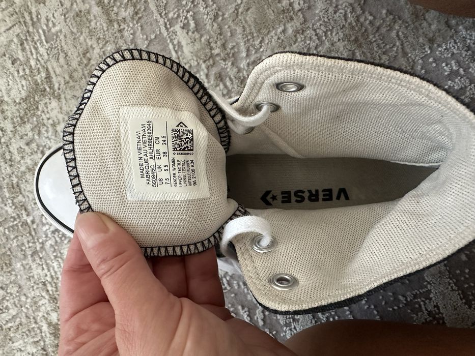 Конверси,кеди оригінал 38 розмір,стелька 24,5 см