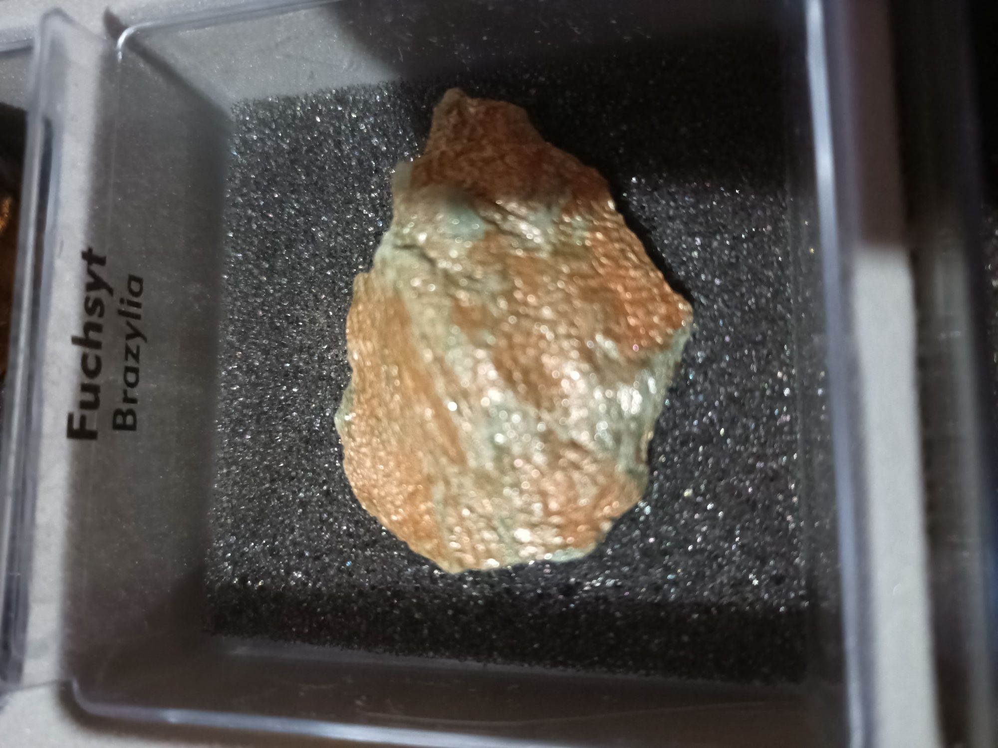 Minerały świata National geographic: gazeta z minerałem