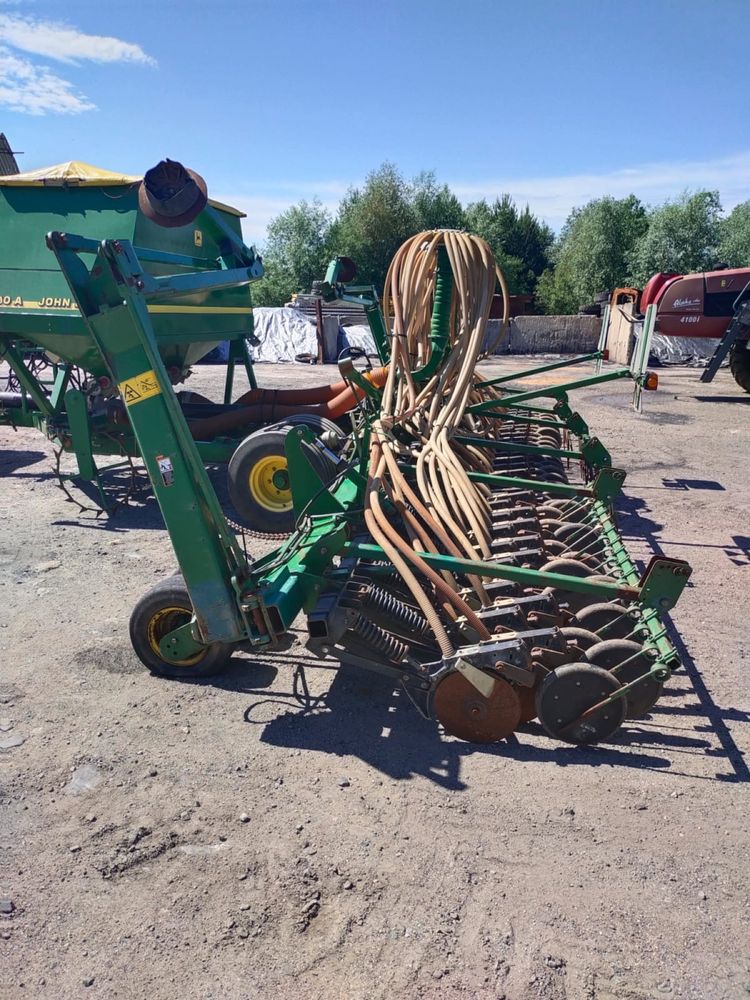 Siewnik Zbożowy John Deere 740a