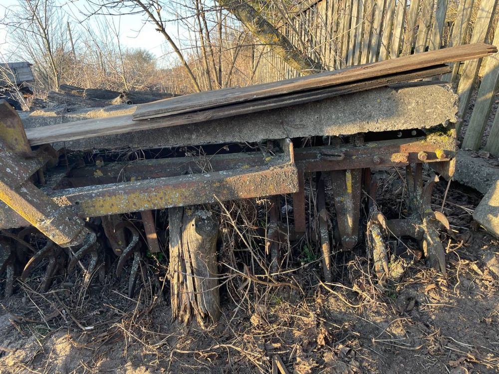 Культиватор, ротаційна борона.